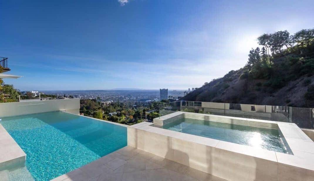 Hollywood Hills Villa Incredible Views Infinity Pool Los Angeles Exterior photo